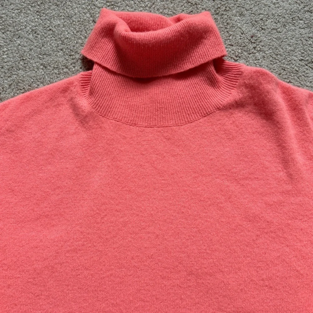 J. Crew 100% Cashmere Sweater Size XS Turtleneck Coral Bright Neon
